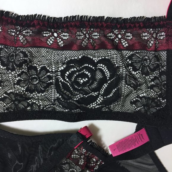 NWT! 3 PC SET  Bra, Thong & Garter Black Rose Lace w Pink Satin - Picture 11 of 14